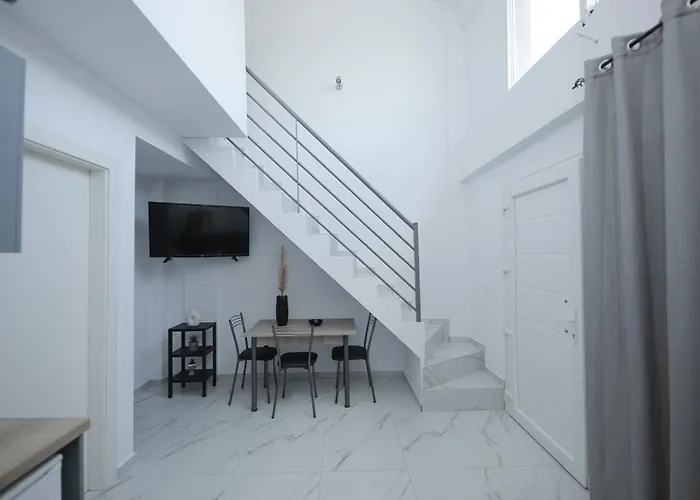 公寓 Costa Azul Ofrínion